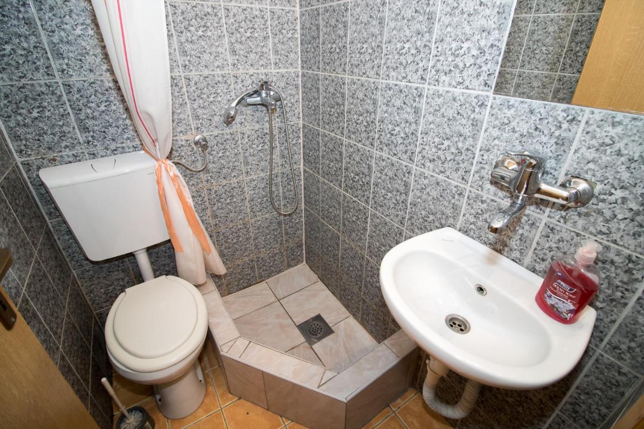 Apartmani Guma Mostar Stari Grad Esterno foto
