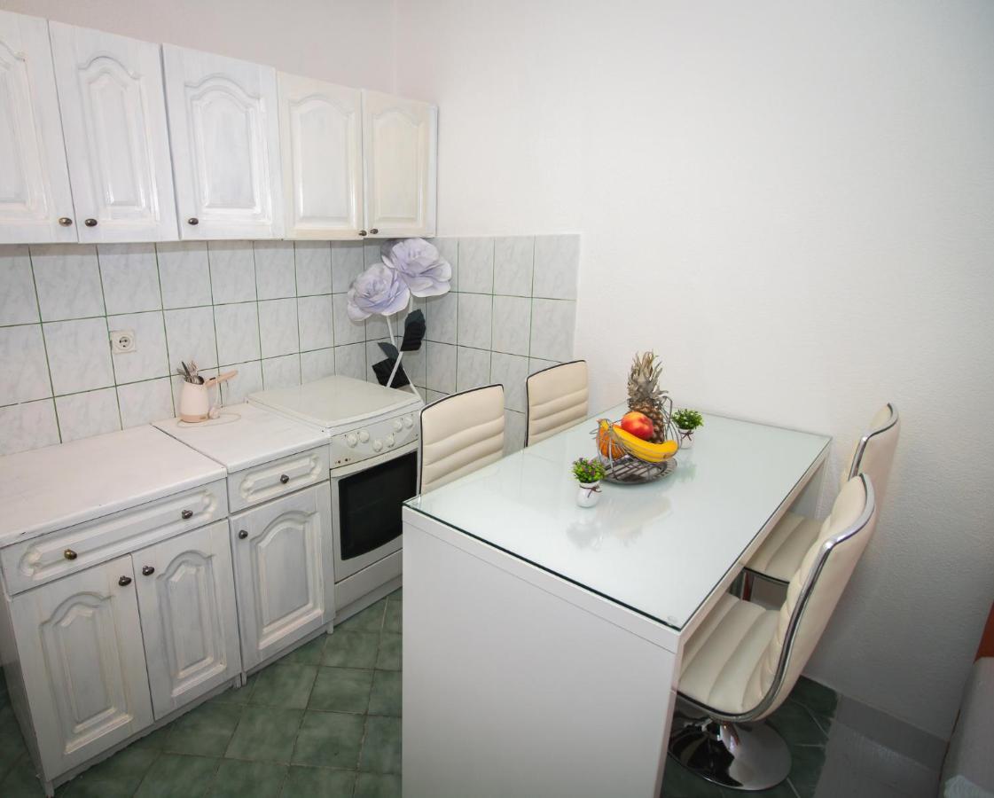 Apartmani Guma Mostar Stari Grad Esterno foto